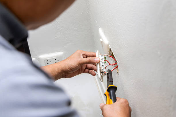 Best Best Electricians Near Me  in New Sharon, IA